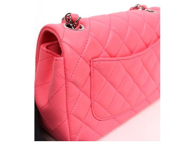 Chanel Nuova mini borsa a tracolla rosa neon - vista 8