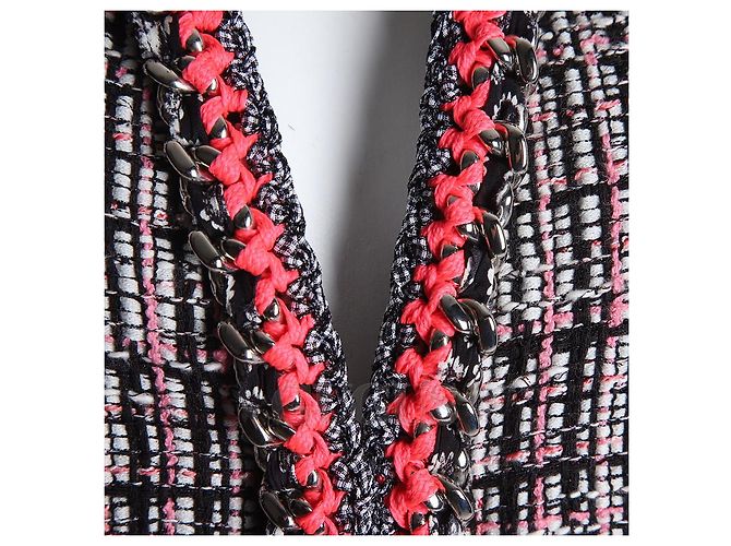 Chanel Tweed-Jacke Schwarz - Ansicht 4