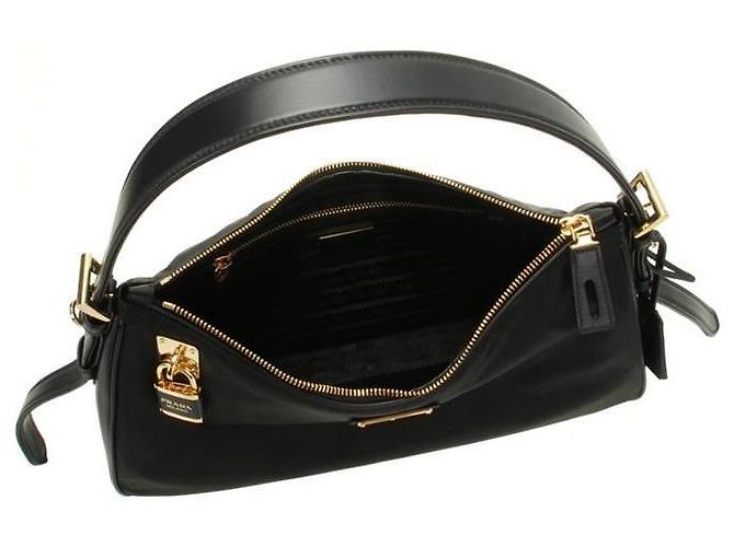 Prada Borsa a tracolla Emme Large in Re-Nylon e pelle timbro: ODO Multicolore - vista 4