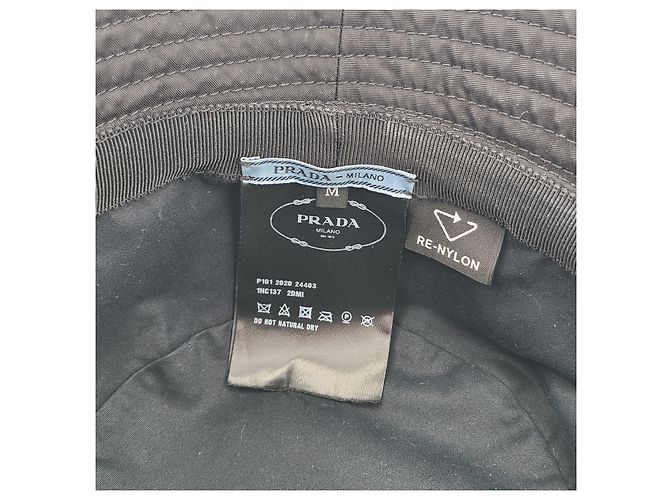 Prada Rina Nylon Bucket Hat mit Dreieckslogo Schwarz - Ansicht 4