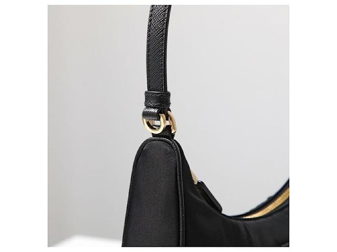 Prada Mini borsa in nylon ReEdition Nero - vista 8