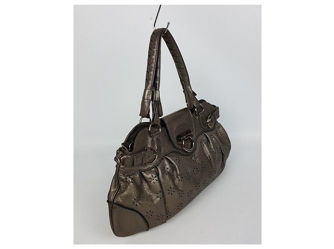 Salvatore Ferragamo Gancini Logo Schultertasche Braun - Ansicht 3