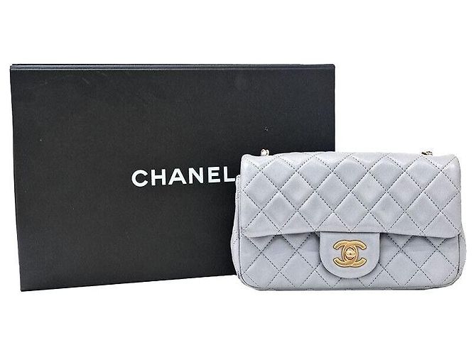 Chanel Mini borsa a tracolla Classic Goldenball in pelle di agnello Marrone - vista 8
