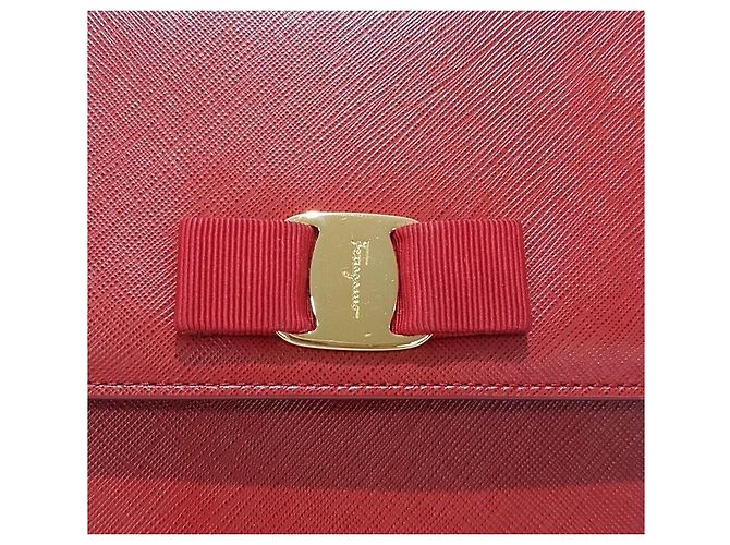 Salvatore Ferragamo Borsa a tracolla Ginny Chain Rosso - vista 3