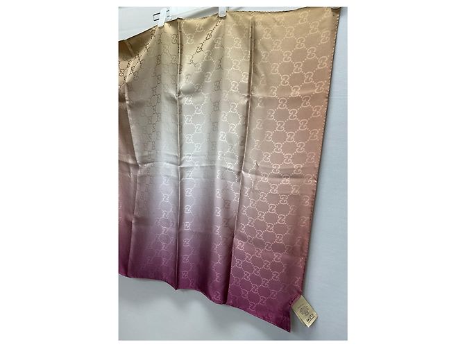 Gucci Sciarpa in jacquard di seta GG Rosso - vista 5