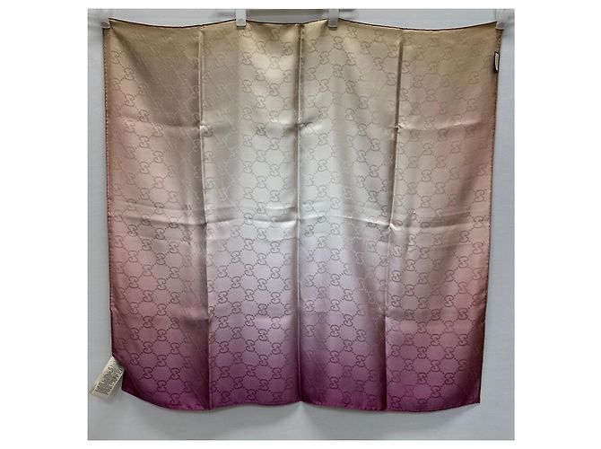 Gucci Sciarpa in jacquard di seta GG Rosso - vista 6
