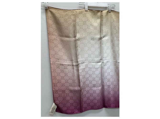 Gucci Sciarpa in jacquard di seta GG Rosso - vista 8