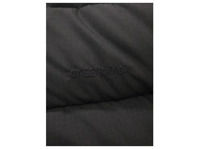 Balenciaga Logo Quilted Down Jacket Black - view 3