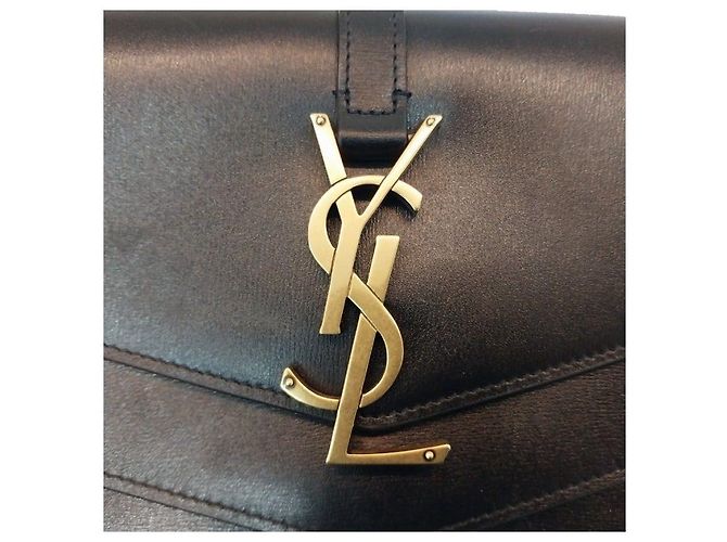 Saint Laurent Clutch YSL Cassandra in pelle nera lucida con dettagli dorati Nero - vista 2