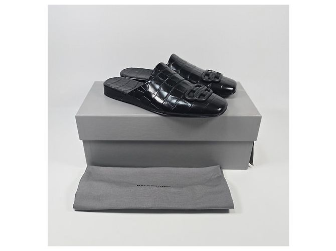 Balenciaga Mule Cozy BB Crocodile Marrone - vista 2