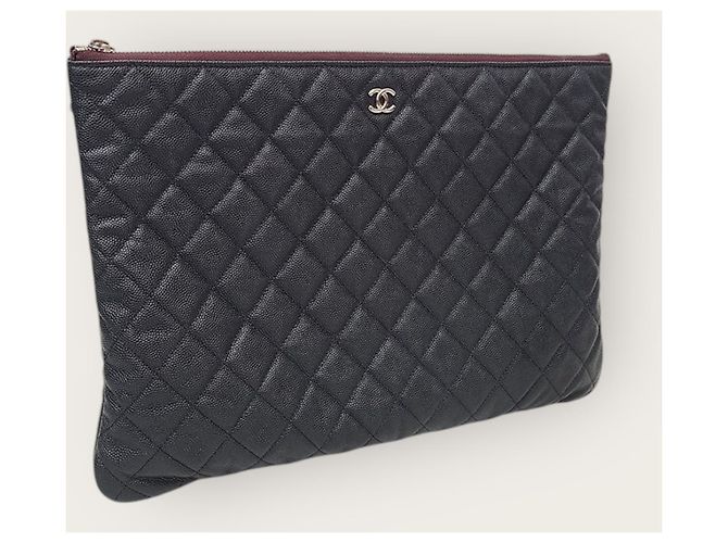 Chanel Clutch Classic Large in Caviar Nero Argentato con Chip - vista 3