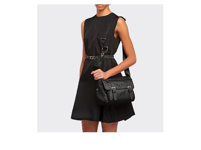 Prada Borsa a tracolla in nylon con placca logo Nero - vista 5