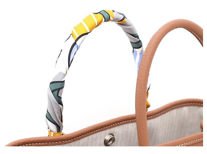Hermès Set Borsa Tote Garden Party Gold e Twilly Marrone - vista 4