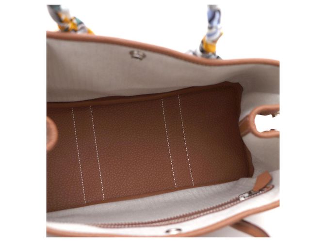 Hermès Set Borsa Tote Garden Party Gold e Twilly Marrone - vista 9