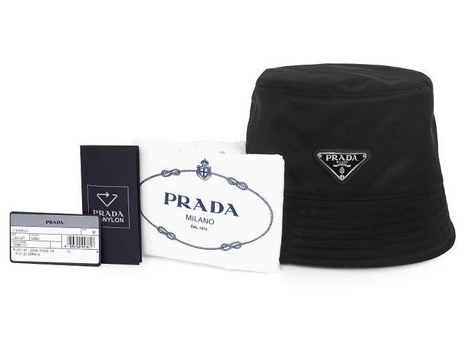 Prada Nylon-Bucket-Hat mit Dreieckslogo für Damen - Ansicht 9