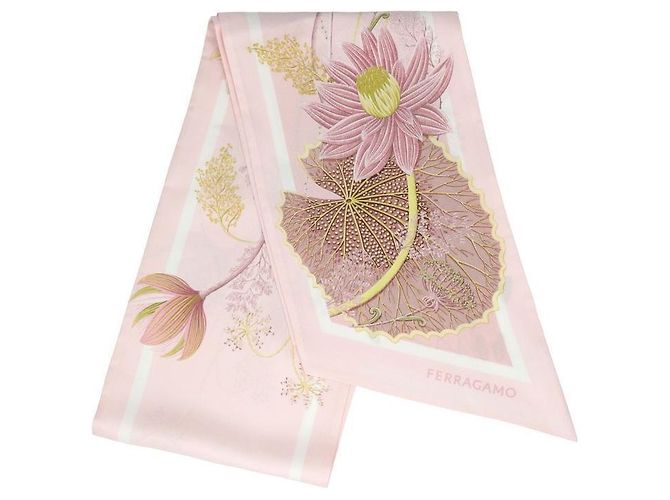 Salvatore Ferragamo Sciarpa in seta con stampa di ninfea da donna Multicolore - vista 3