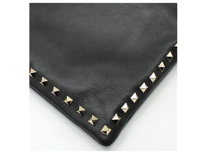 Valentino Clutch con tracolla larga in pelle nera con borchie dorate Nero - vista 9