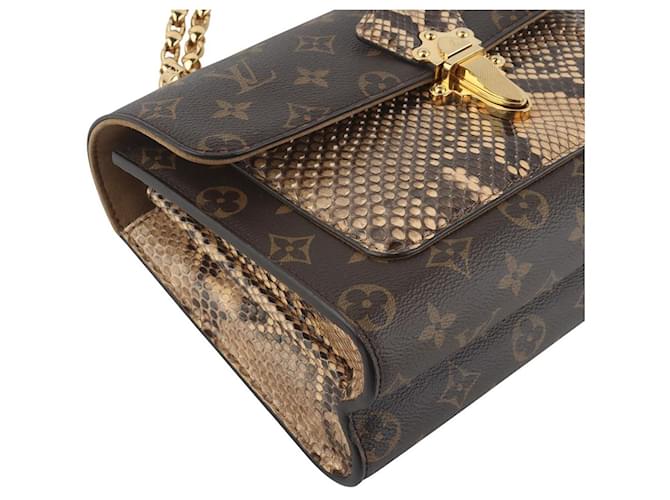 Louis Vuitton Borsa a tracolla con patta Monogram Python Biguato Gold Chain Nero - vista 5