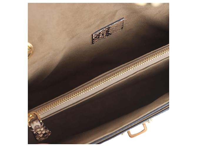 Louis Vuitton Borsa a tracolla con patta Monogram Python Biguato Gold Chain Nero - vista 7