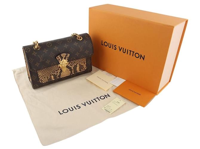 Louis Vuitton Borsa a tracolla con patta Monogram Python Biguato Gold Chain Nero - vista 8