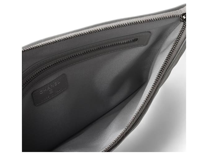 Chanel Clutch Gabrielle New Argento - vista 7
