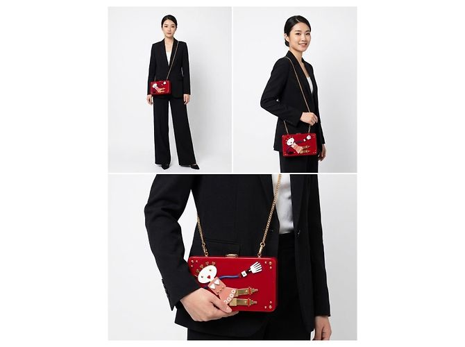 Prada Borsa a tracolla cross body trunk con catena robot in acrilico Cupid Trick Rosso - vista 4