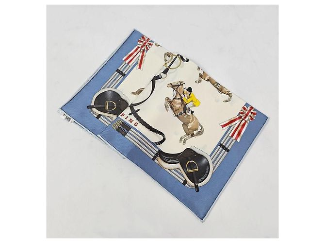 Silk In Hermès Sciarpa di seta da donna con bordi arrotolati Blu - vista 6