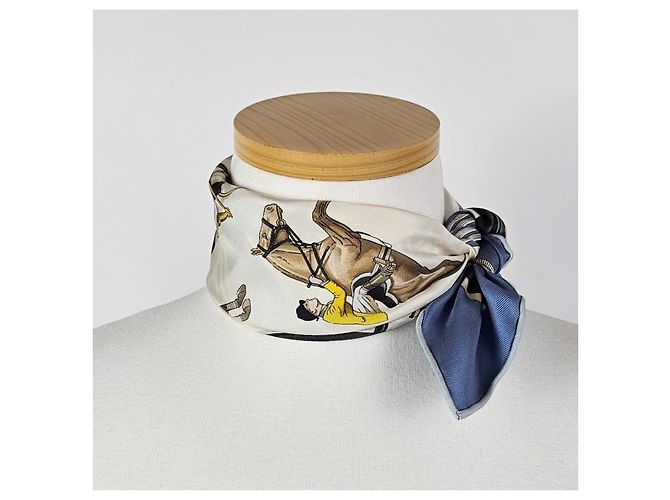 Silk In Hermès Sciarpa di seta da donna con bordi arrotolati Blu - vista 9