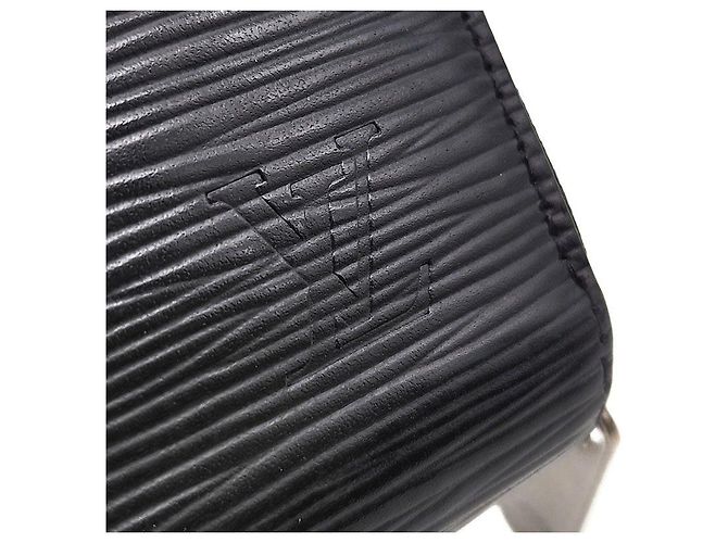 Louis Vuitton Cartera Epi Zippy Negro - vista 7