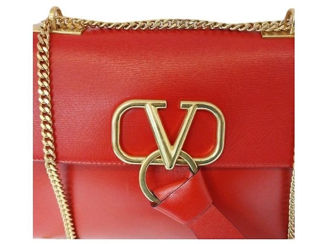 Valentino Schultertasche mit Ringkette in Rot - Ansicht 7