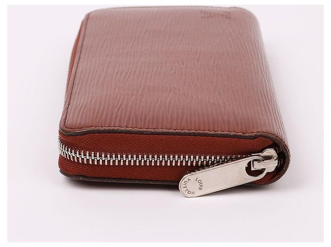 Louis Vuitton Portafoglio lungo con zip Epi Brown da donna Marrone - vista 6