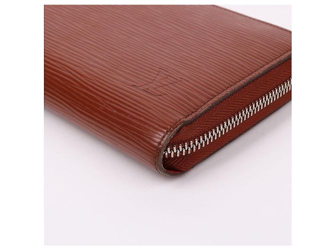 Louis Vuitton Portafoglio lungo con zip Epi Brown da donna Marrone - vista 9