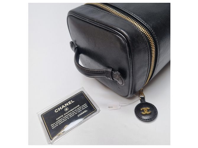 Vanity Chanel Kosmetiktasche aus Lammleder Schwarz - Ansicht 13