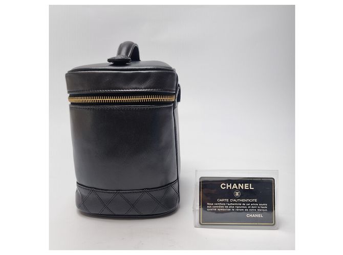 Vanity Chanel Kosmetiktasche aus Lammleder Schwarz - Ansicht 7