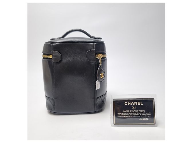 Vanity Chanel Kosmetiktasche aus Lammleder Schwarz - Ansicht 9