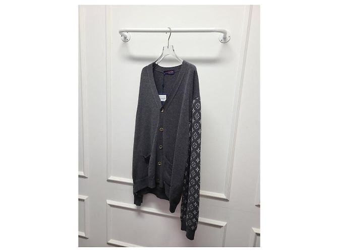 Louis Vuitton Cárdigan de cachemira gris mezclado con monograma - vista 3