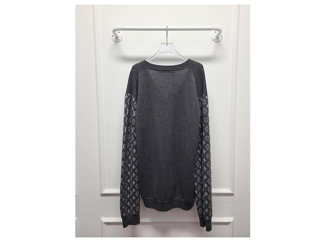 Louis Vuitton Cárdigan de cachemira gris mezclado con monograma - vista 4