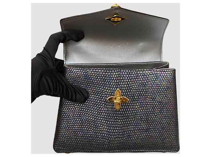 Louis Vuitton Rose de Vingt Lizard Mini Nero - vista 7