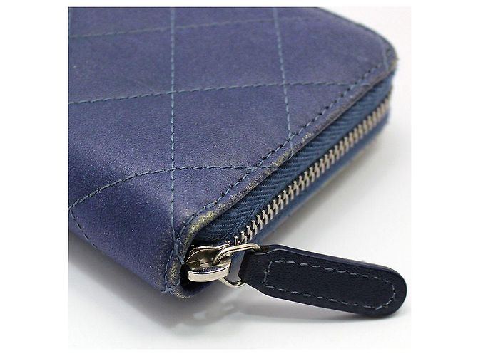 Chanel Gradient gesteppte Leder-Geldbörse mit klassischem Logo-Reißverschluss Blau - Ansicht 11