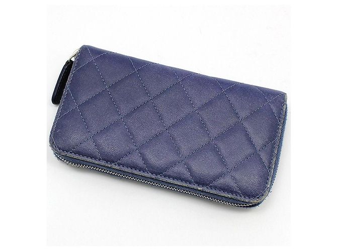 Chanel Gradient gesteppte Leder-Geldbörse mit klassischem Logo-Reißverschluss Blau - Ansicht 4