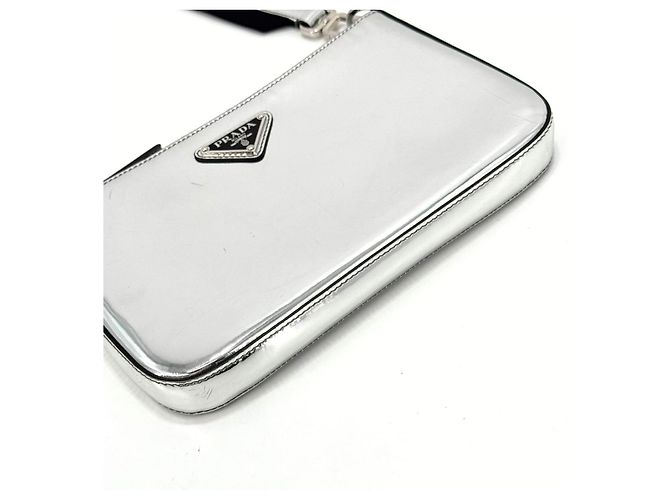Prada Borsa a tracolla in pelle argento spazzolato - vista 13