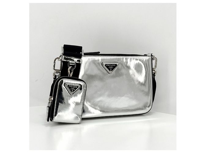 Prada Borsa a tracolla in pelle argento spazzolato - vista 4