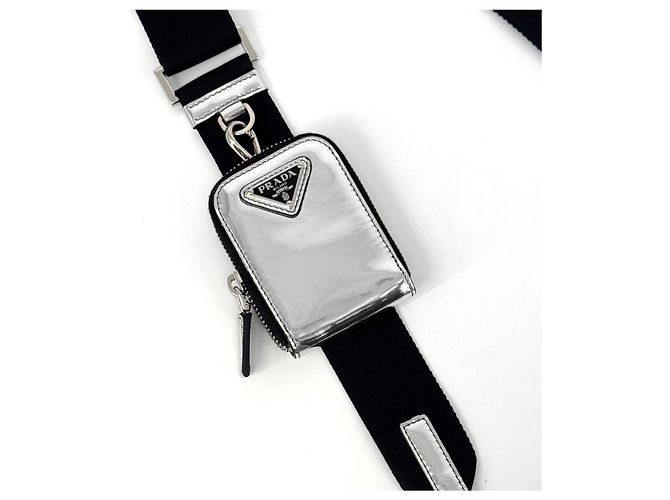 Prada Borsa a tracolla in pelle argento spazzolato - vista 8
