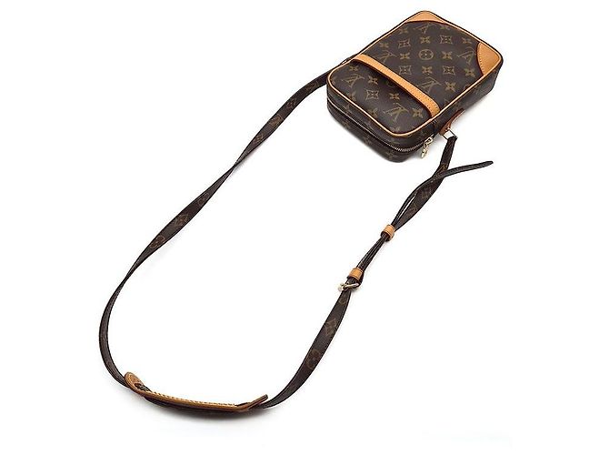 Louis Vuitton Monogram Danube Castaño - vista 4