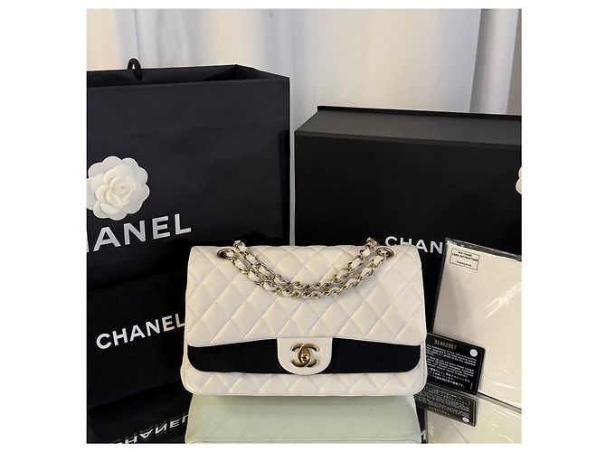 Chanel Classic Medium Flap Bag Weiß - Ansicht 2