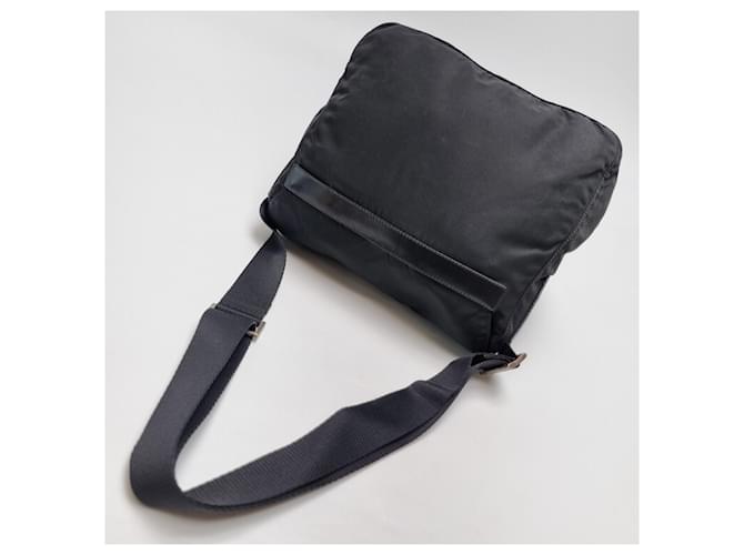 Prada Borsa a tracolla in nylon nero - vista 14