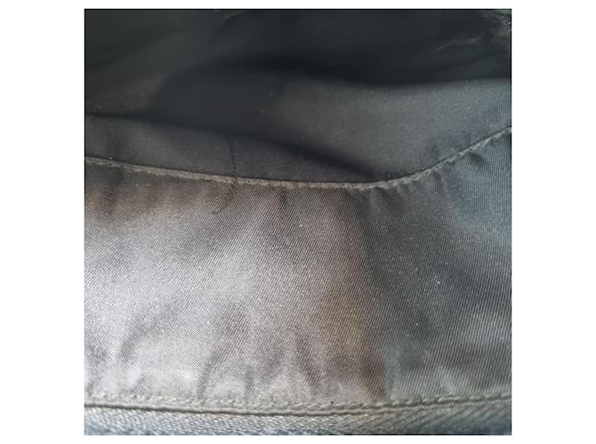 Prada Borsa a tracolla in nylon nero - vista 18