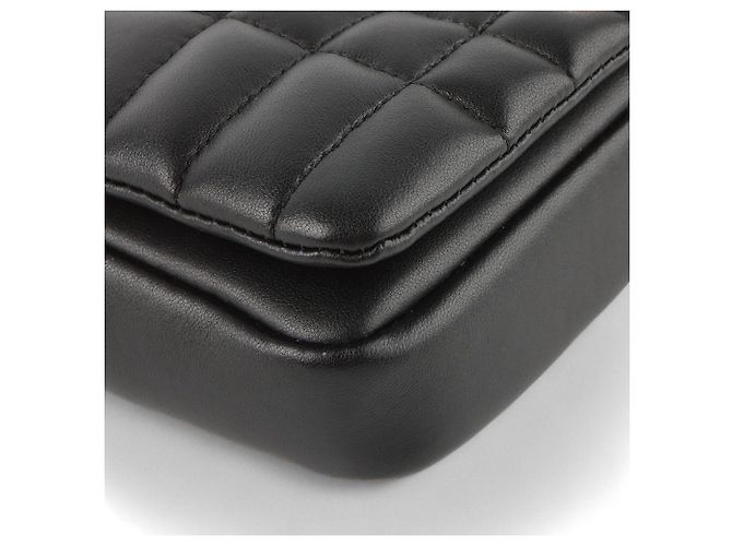 Burberry Mini sac bandoulière TB Lola en cuir matelassé noir avec chaîne - vue 5