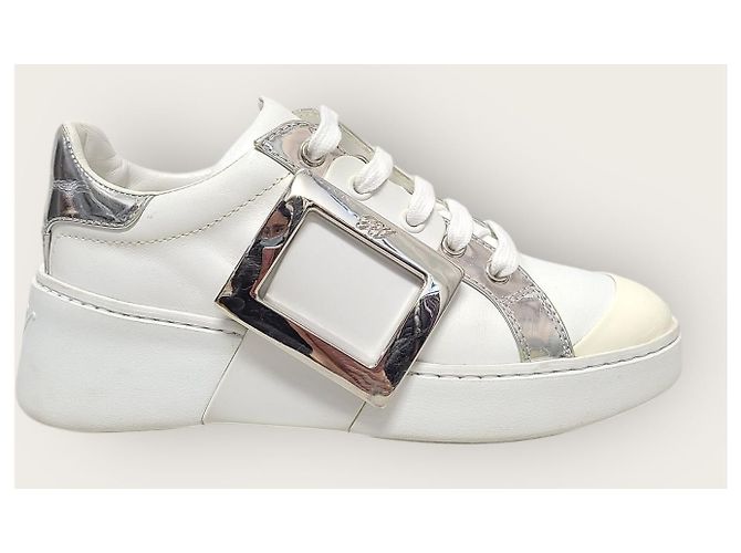 Roger Vivier Sneakers White Viv' Skate Metal Buckle Bianco - vista 2