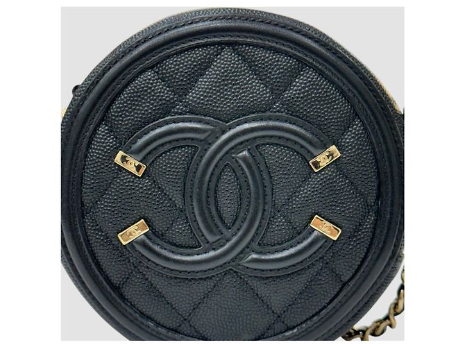 Chanel Serie di mini borse a tracolla rotonde in caviar cosmetico Nero - vista 9